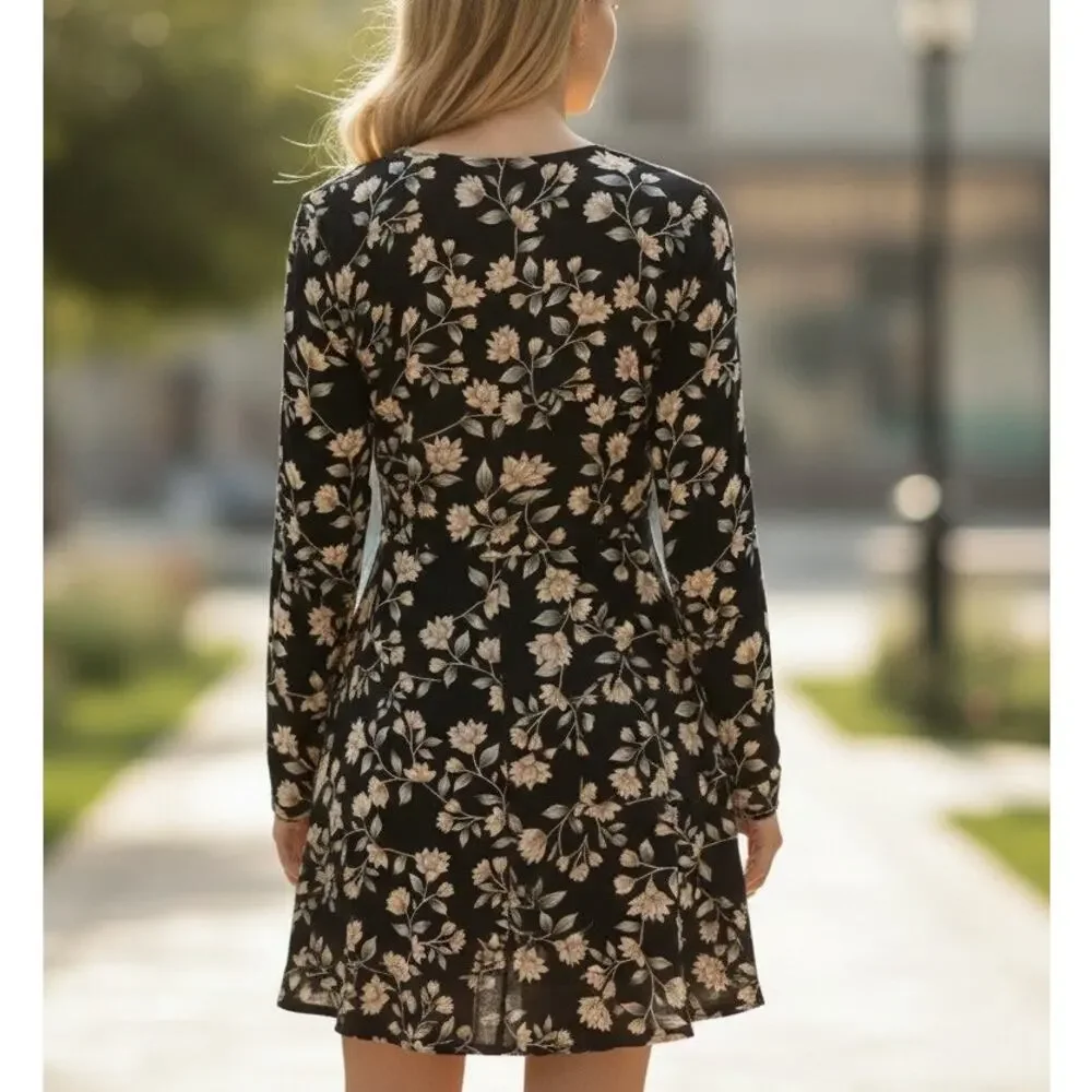 Flynn Skye Black Floral Mini Dress SMALL Work Career Long Sleeve Designer $172